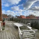 Super Zonnige En Ruime Penthouse 50m Zeedijk * De Panne