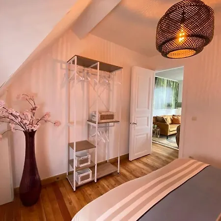 Super Zonnige En Ruime Penthouse 50m Zeedijk 아파트 *