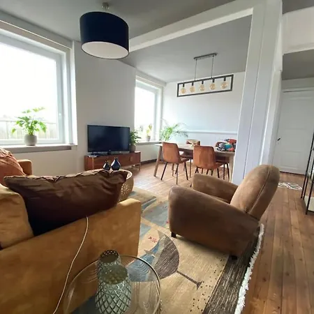 Super Zonnige En Ruime Penthouse 50m Zeedijk Apartman