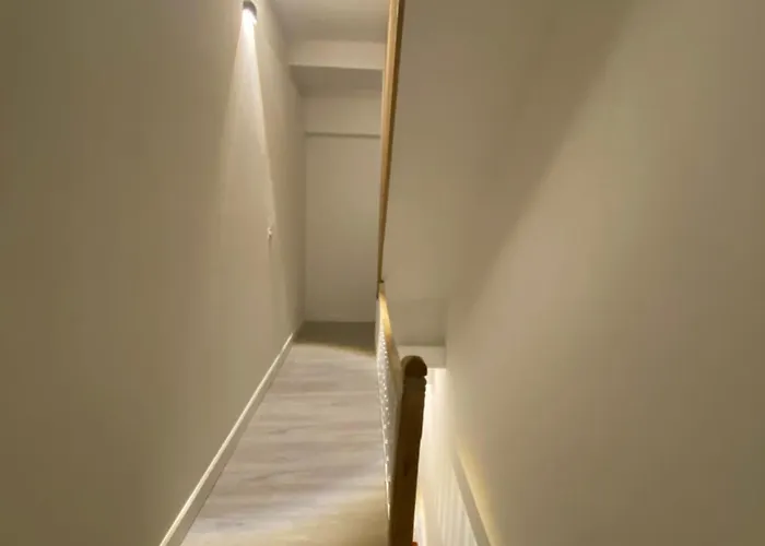 Super Zonnige En Ruime Penthouse 50m Zeedijk Appartamento